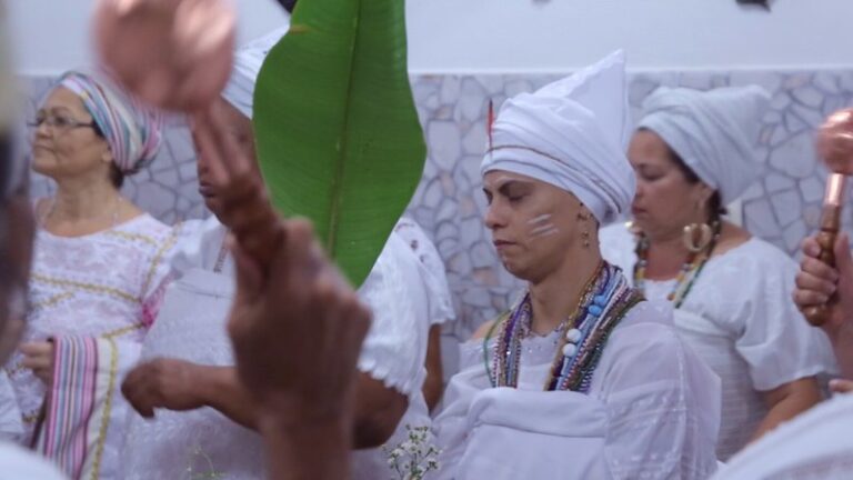 Exu Matou um Pássaro