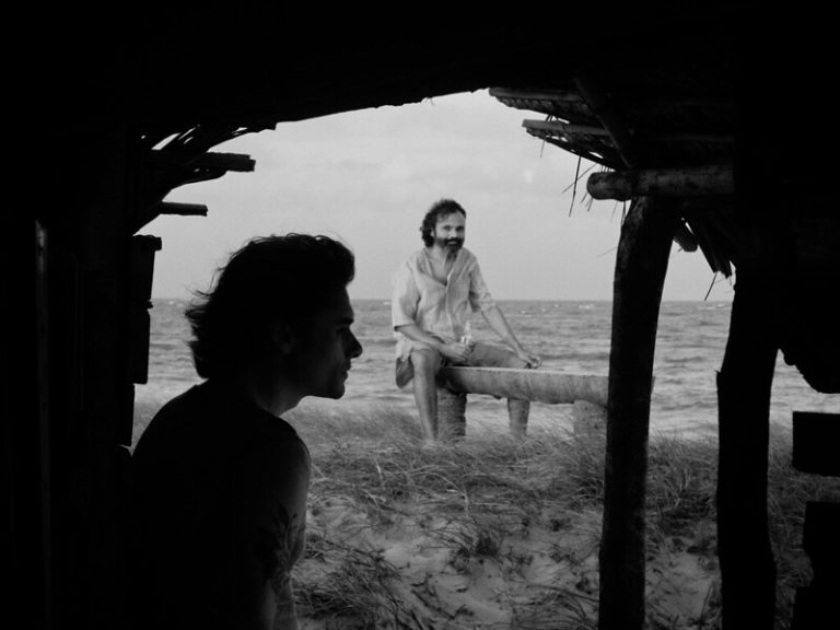 Aluisio, Silence and the Sea